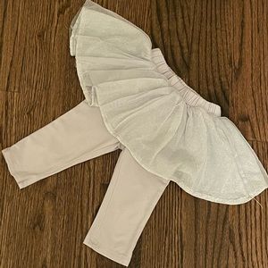 Like New 12-18 Month Baby Pants With Skirt